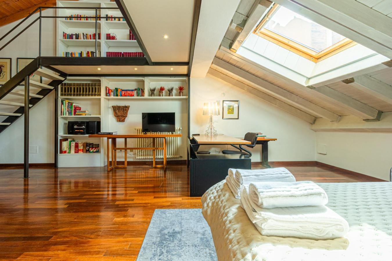 Casa Pegaso In Canton De Fiori Bologna Eksteriør billede